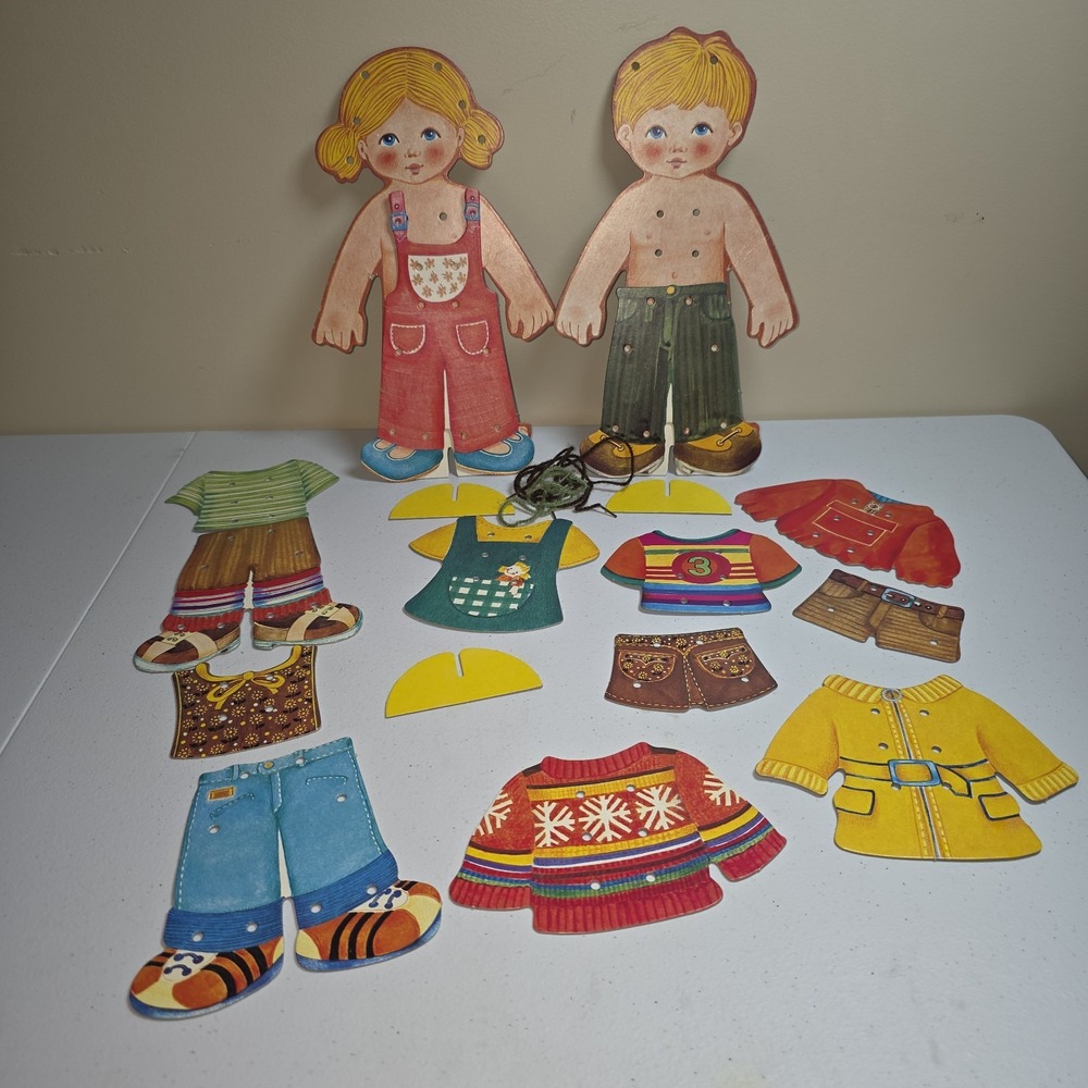 Vintage Toy Michael & Tara Hand Sewing Paper‎ Dolls Ravensburger